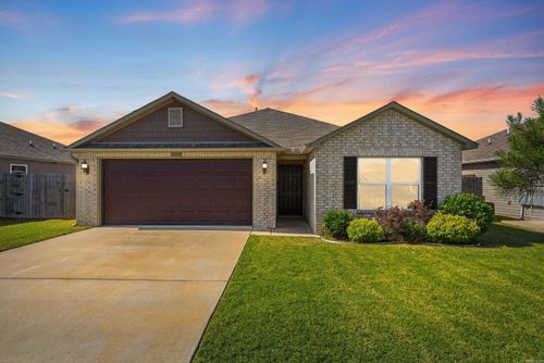 10220 Brandi Kay Dr, North Little Rock, AR, 72113-7680 | Card Image