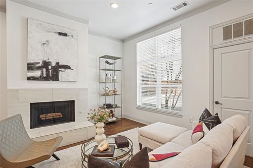 4724-4201 Lomo Alto Dr, Dallas, TX, 75219-1543 | Card Image