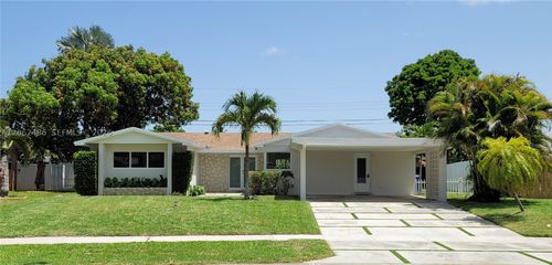 6640 Sw 7th St, Pembroke Pines, FL, 33023-1524 | Card Image