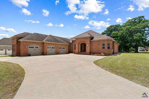 215 Little Hickory Dr, Lizella, GA, 31052-4341 | Card Image
