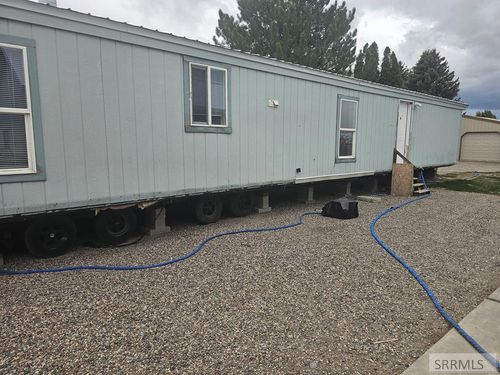 745 E E 800 N, Firth, ID, 83236-1113 | Card Image