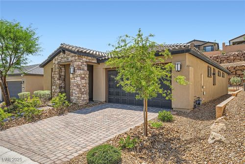 243 Sun Glaze Ave, Henderson, NV, 89011-4518 | Card Image