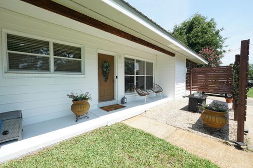 52 Iowa Dr Ne, Fort Walton Beach, FL, 32548-5034 | Card Image