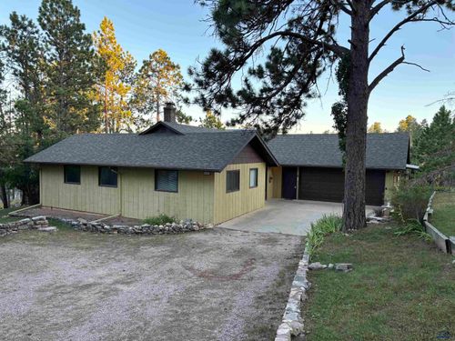 6701 Ridgeview Dr, Black Hawk, SD, 57718-9586 | Card Image