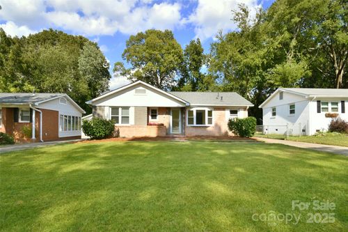 4109 Leeds Dr, Charlotte, NC, 28205-6403 | Card Image