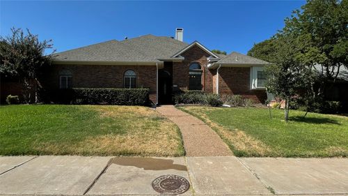 4023 Lawngate Dr, Dallas, TX, 75287-5023 | Card Image