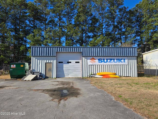 213 Us Highway 70 W, Home with 0 bedrooms, 0 bathrooms and null parking in Havelock NC | Image 5