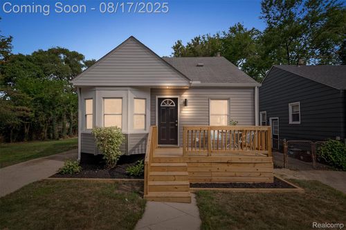 1420 Fielding St, Ferndale, MI, 48220-2316 | Card Image
