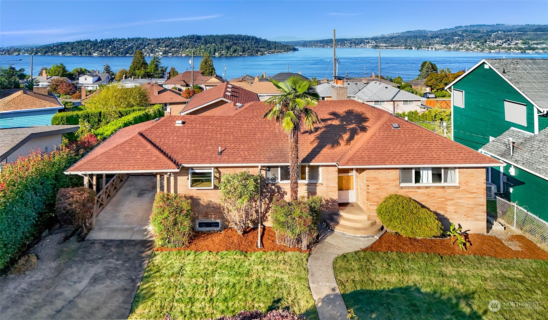 Lakeridge Dr, Seattle, WA 98178
