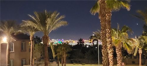 3923-2305 W Horizon Ridge Pkwy, Henderson, NV, 89052-5770 | Card Image