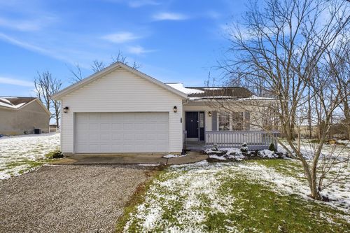 647 Greenbriar Cir, Howard, OH, 43028-9544 | Card Image