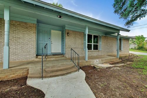 6108 Cherrylawn Circle, Austin, TX, 78723 | Card Image