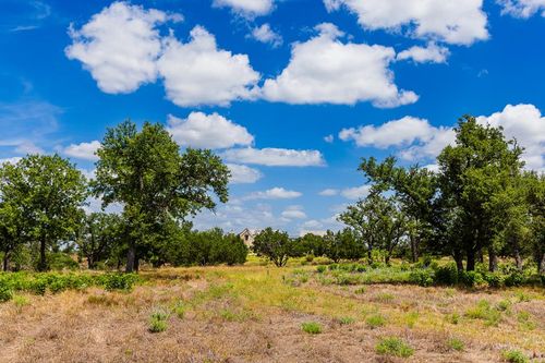 37-Lot 37 Boot Ranch Cir, Fredericksburg, TX, 78624-6978 | Card Image