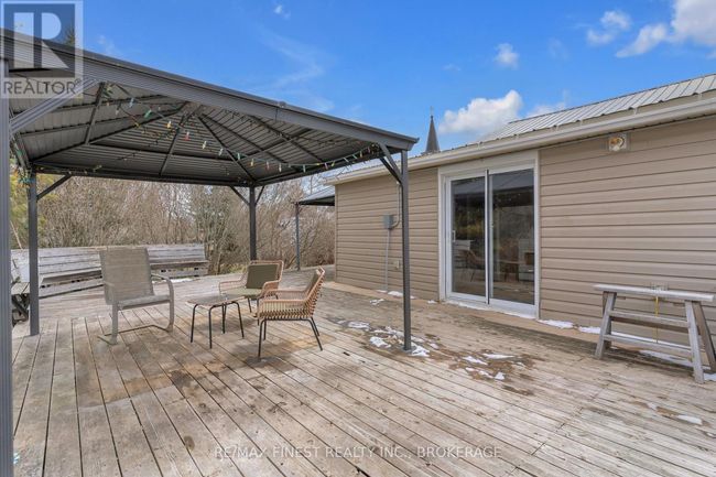 6955 County 2 Road, House other with 4 bedrooms, 2 bathrooms and 8 parking in Loyalist (Lennox and Addington - South) ON | Image 31