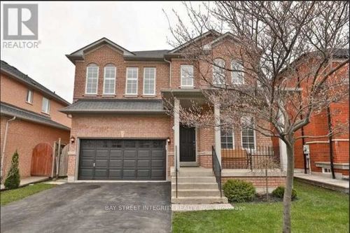 1383 Liverpool St, Oakville, ON, L6M4P1 | Card Image