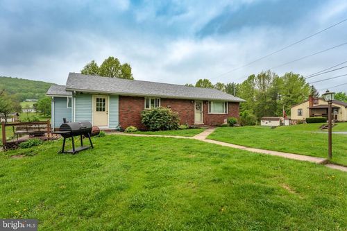 1804 Long Run Rd, SCHUYLKILL HAVEN, PA, 17972-8849 | Card Image