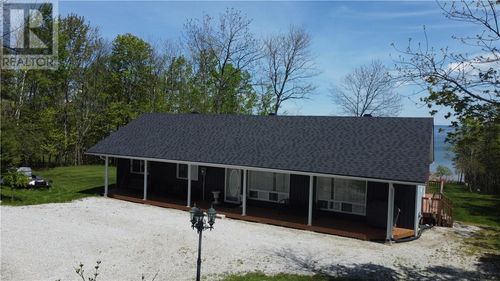 320 Maple Point Rd, Kagawong, ON, P0P1J0 | Card Image