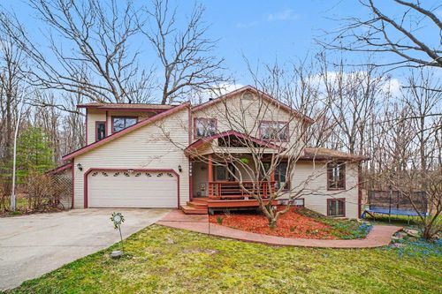 2790 S Gilmore Rd, Mount Pleasant, MI, 48858-9613 | Card Image