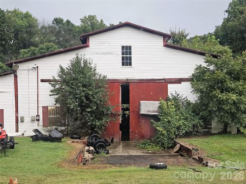 953 Old Charlotte Rd, Albemarle, NC, 28001-5627 | Card Image