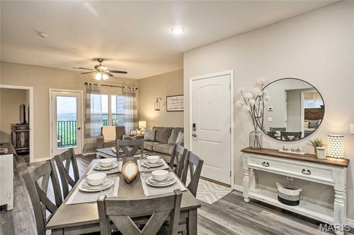 unit-5-3107 S Vineyards Ter, Branson, MO, 65616-4303 | Card Image