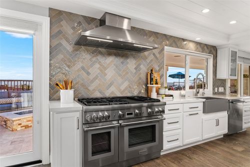 27197 Via Aurora, Mission Viejo, CA, 92691-2111 | Card Image