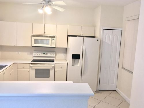 2008 Shoma Dr, Royal Palm Beach, FL, 33414-4335 | Card Image