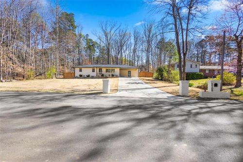 5109 Dogwood Hills Dr, Sugar Hill, GA, 30518-4623 | Card Image