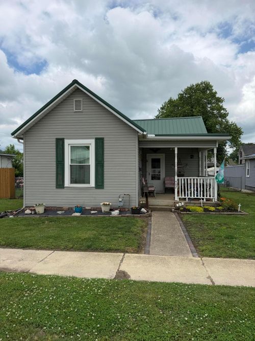 482 Motherwell Ave, Logan, OH, 43138-1648 | Card Image