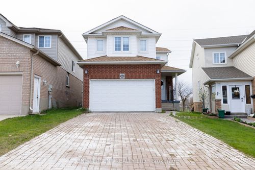 160 Hidden Creek Dr, Kitchener, ON, N2N3N6 | Card Image