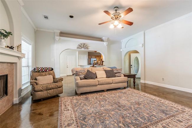 15631 Fir Rd, House other with 3 bedrooms, 2 bathrooms and 6 parking in Santa Fe TX | Image 7
