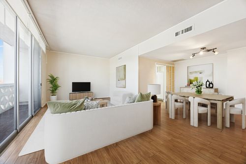 apt-7l-1801 Lavaca St, Austin, TX, 78701-1306 | Card Image