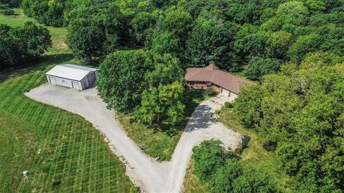 23776 Clare Rd, Paola, KS, 66071-9201 | Card Image