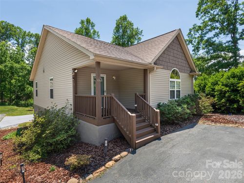 64 Springside Rd, Asheville, NC, 28803-3365 | Card Image