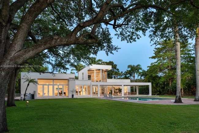 9500 Sw 60 Th Ct, House other with 6 bedrooms, 9 bathrooms and null parking in Pinecrest FL | Image 48