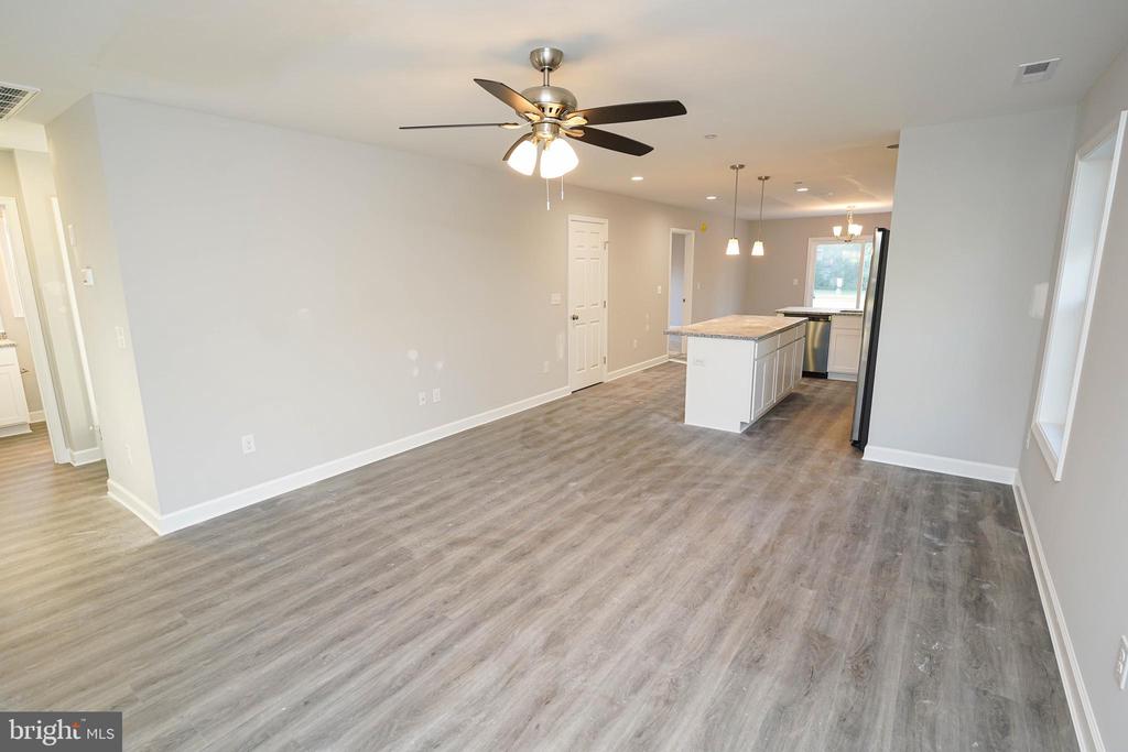 Residential in PRINCESS ANNE 4