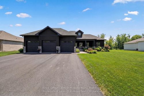 21 Henry Ball Crt, Oro Medonte, ON, L0K | Card Image