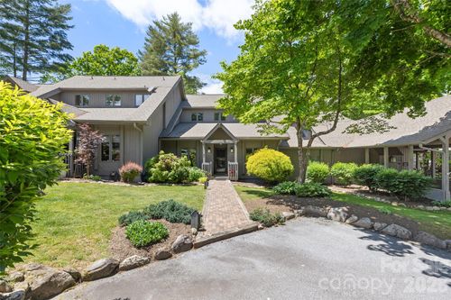 84 Fairway Villas Dr, Sapphire, NC, 28774-8734 | Card Image