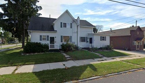 1323 Geele Ave, Sheboygan, WI, 53083-4764 | Card Image