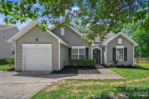 2617 Forest Grove Ct, Charlotte, NC, 28269-1023 | Card Image