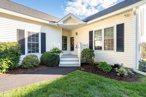 38-38 William Onthank Ln, Southborough, MA, 01772-1329 | Card Image