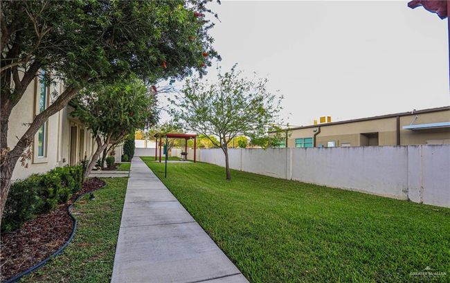 View of yard | Image 6