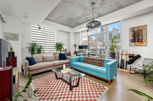 1011-23 Brant St, Toronto, ON, M5V2L5 | Card Image