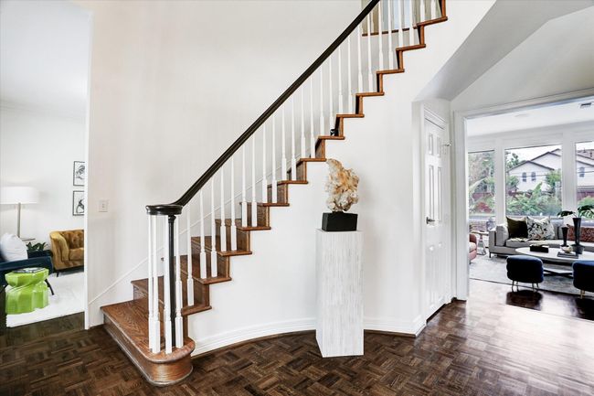 5411 Pine St, House other with 5 bedrooms, 5 bathrooms and 3 parking in Bellaire TX | Image 6