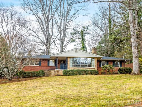 8 N Oak Forest Dr, Asheville, NC, 28803-3309 | Card Image