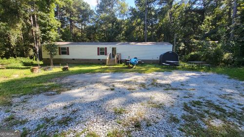 835 Center Of The World Rd, Canon, GA, 30520-3711 | Card Image