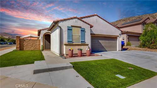 6607 Bryce Canyon Ct, Jurupa Valley, CA, 92509-1457 | Card Image
