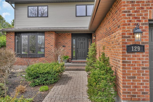 129 Ridgeview Dr, House other with 5 bedrooms, 3 bathrooms and 4 parking in Carp ON | Image 4