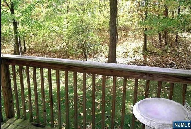20 Skymark Ct, House attached with 3 bedrooms, 4 bathrooms and null parking in Upper Saddle River NJ | Image 12