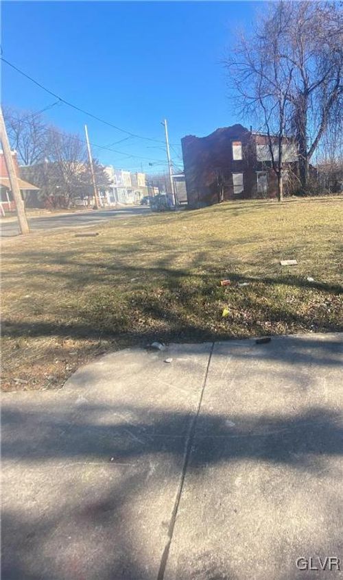 731 Caldwell St, Chester, PA, 19013-6219 | Card Image