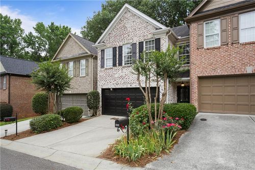 720 Surrey Park Pl Se, Smyrna, GA, 30082-2622 | Card Image